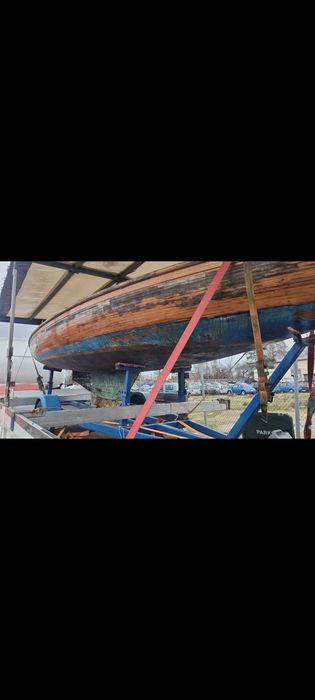 Vand barca cu peridoch