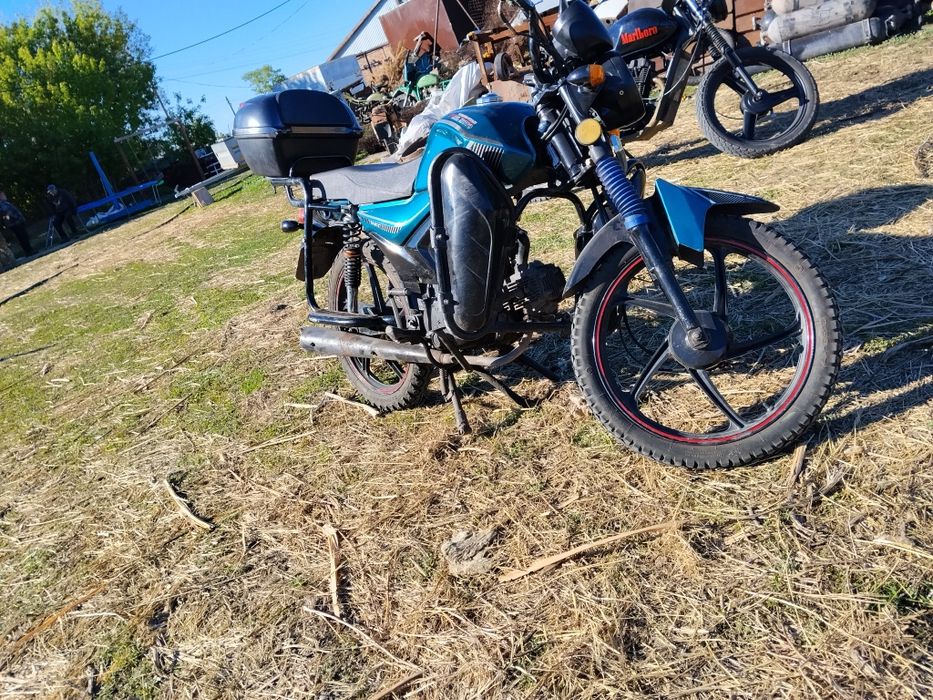Продам Рейсер на ходу