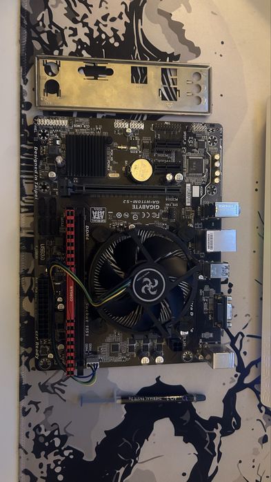 Motherbord + procesor + ram