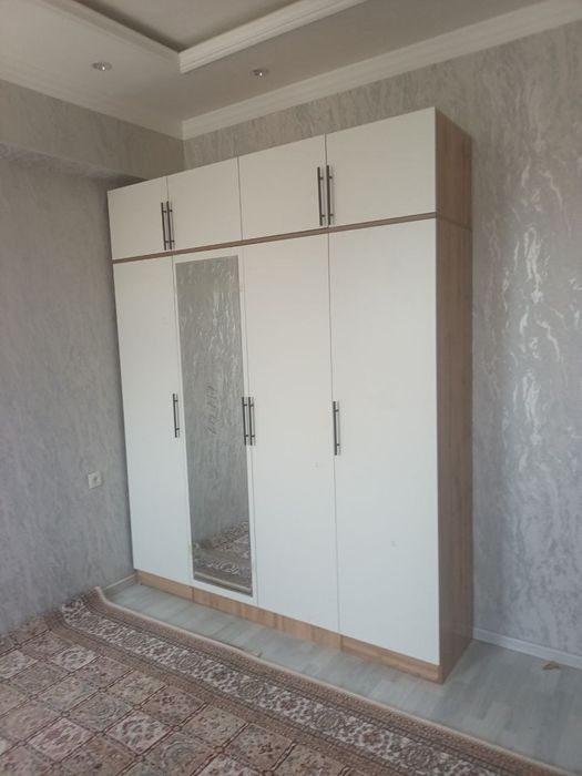 Shkaf sotiladi dastafka ustanovka bepul