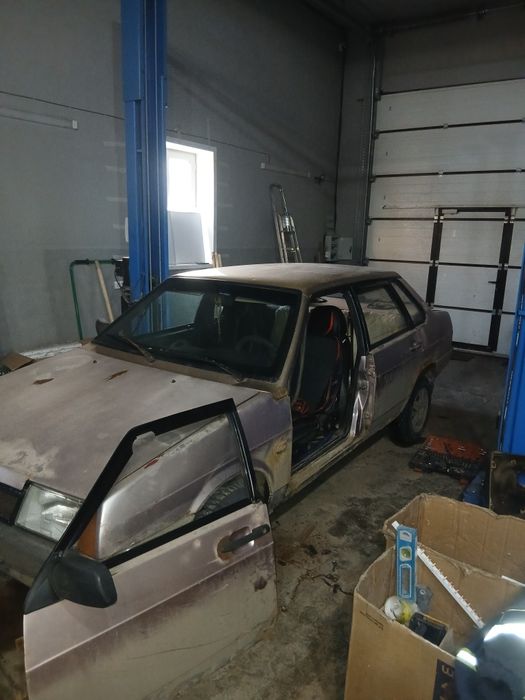 Продам Ваз99 по запчастям