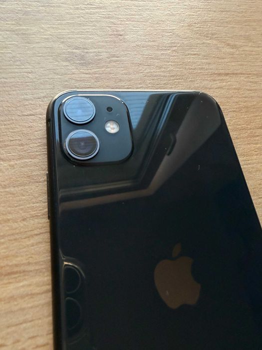 iPhone 11, 256GB, baterie schimbata