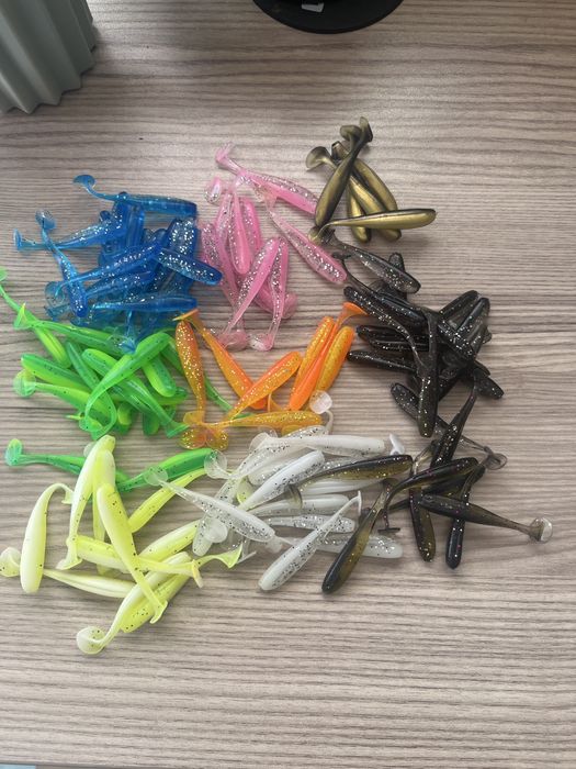 Малки силиконови примамки за спининг