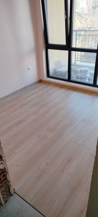 Ламинат,Замазка,Боядисване