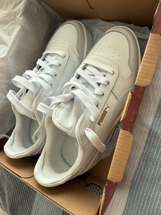 Бели кецове Puma