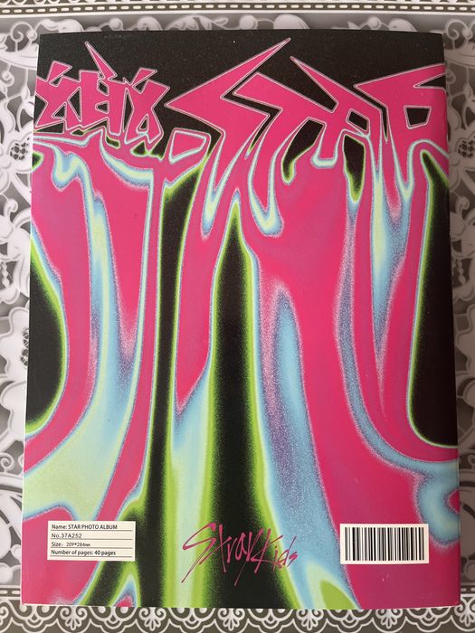 альбом Stray kids