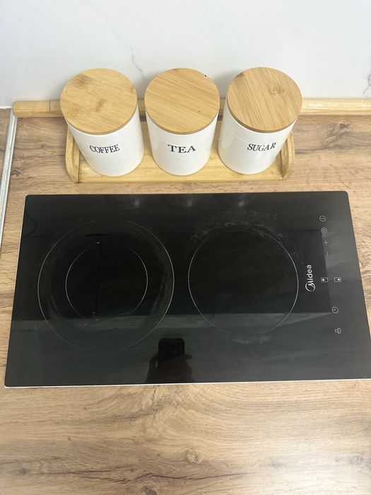 Варочная поверхность Midea