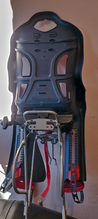 Столче за колело + стойка за поставяне