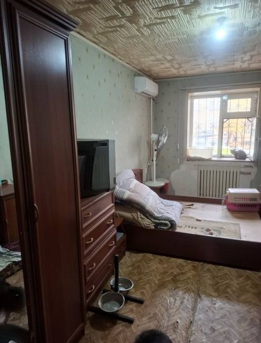 Срочно Продаётся ШРуставели 2/2/4 без ремонта без мебелья !