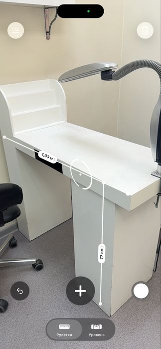 Маникрный стол с полками