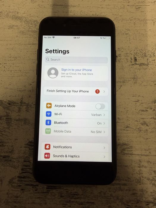 iPhone 7 черен black 32gb