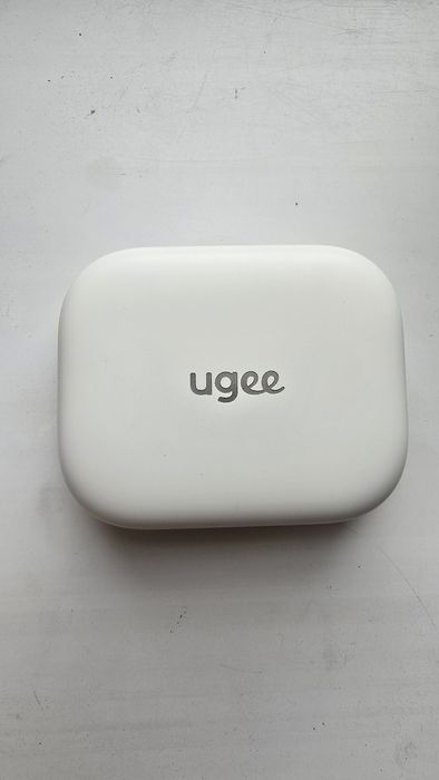 Продам наушники  ugee