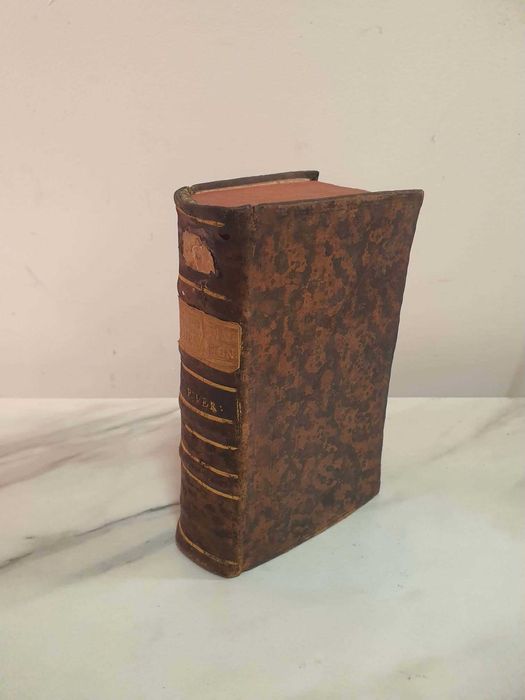 Acatistier Carte religioasa 1759–carte VECHIME 250 ANI–PIELE originala