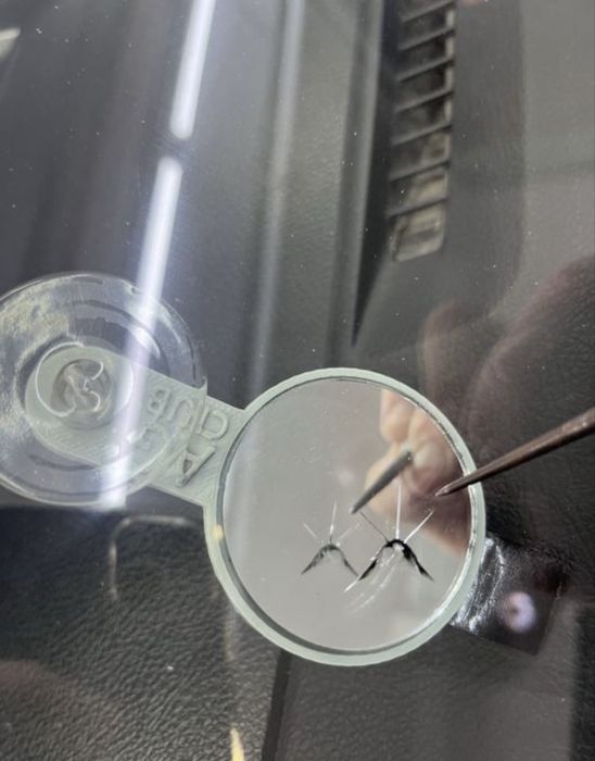 Ремонт лобовых стекол, сколы, трещины