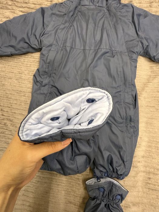 Продам комбинезон весна /осень