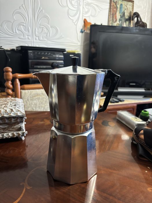 Голяма кафеварка