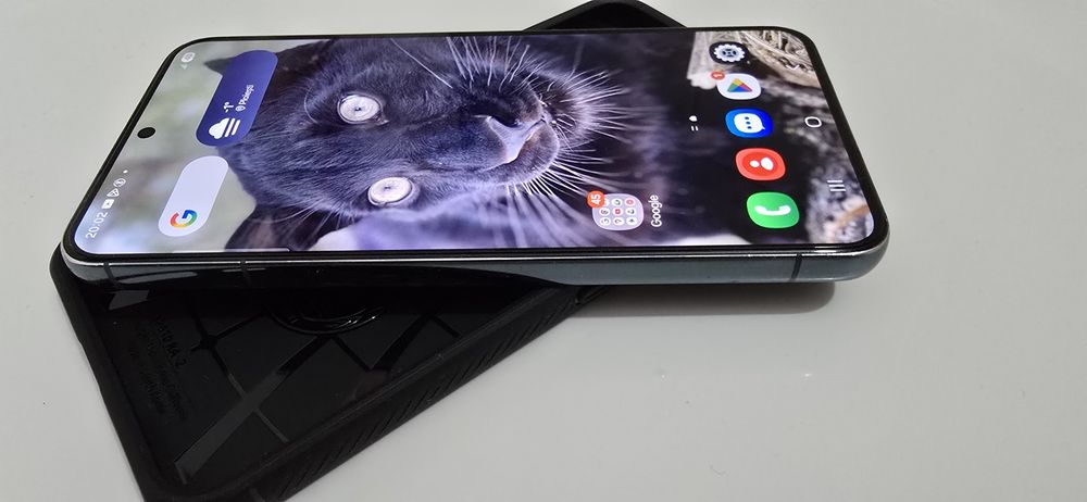 Samsung S22 Green Husa Spigen