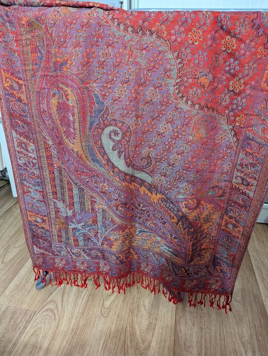 отдам вещи женские s