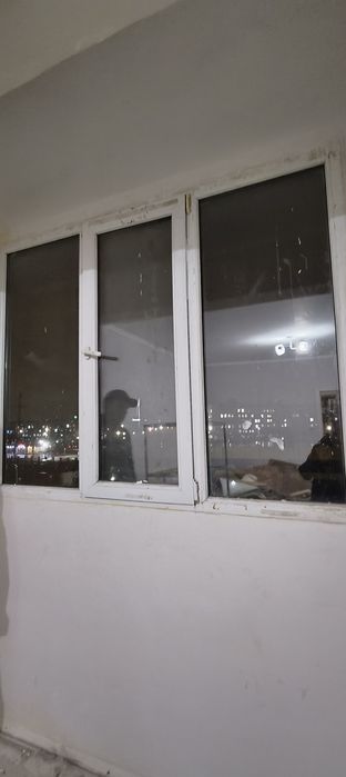 Продам пластиковое окно