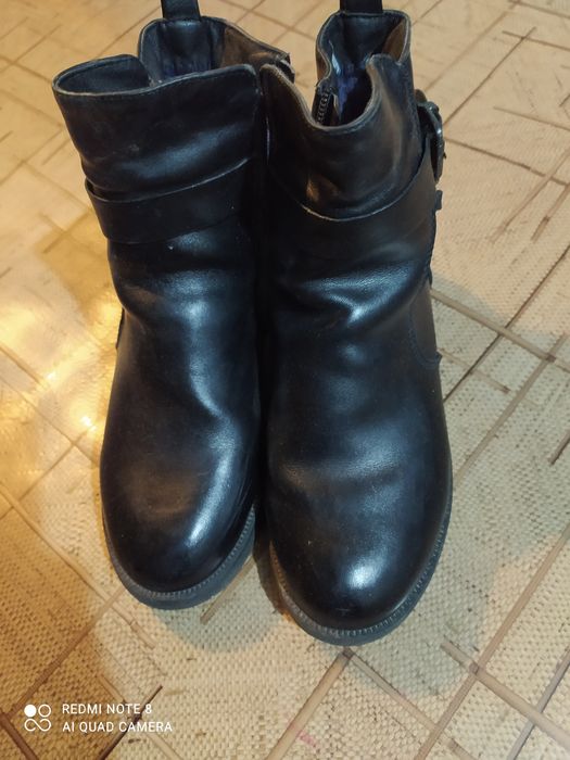 Зимний обув 37 размер.