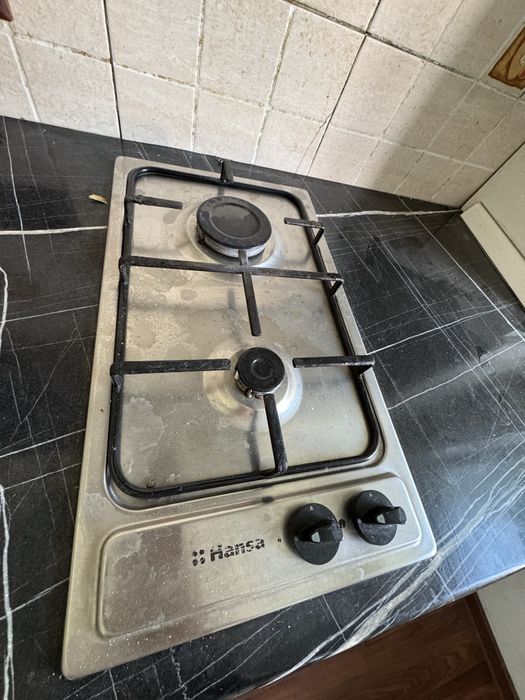 Продам угловую кухню