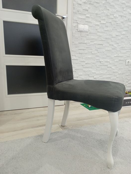 Трапезен стол тъмно сив