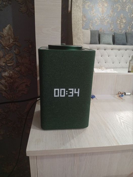 Продается яндекс станция макс с Алисой