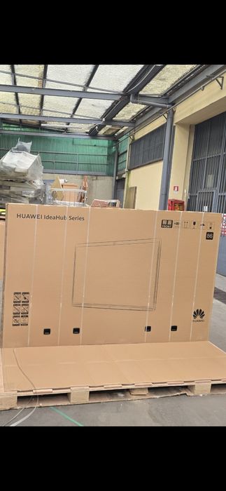Huawei Ideahub 86 inci