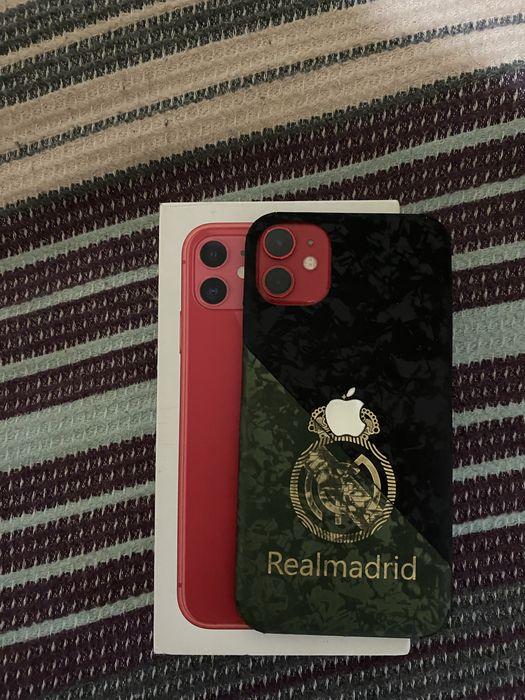 iPhone 11 64Gb Red Ideal