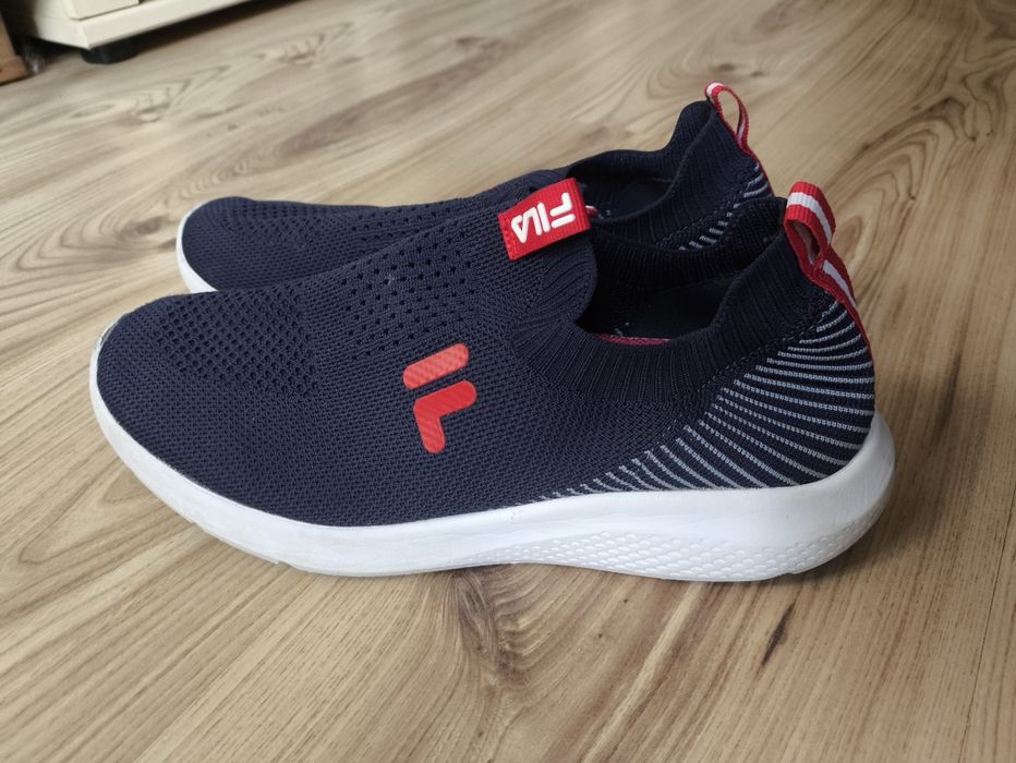 Много леки маратонки FILA