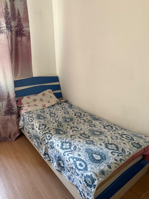 Продам детские кровати и шкаф