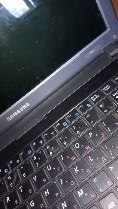 Ноутбук сатылады