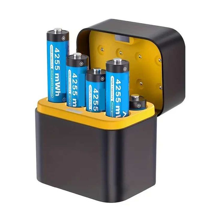 Oferta,8 acumulatori Li-ion 1.5V tip AA 4255mWh cu incarcator