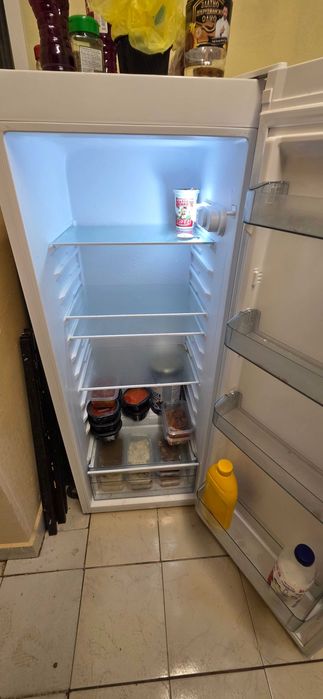 Хладилник crown в гаранция