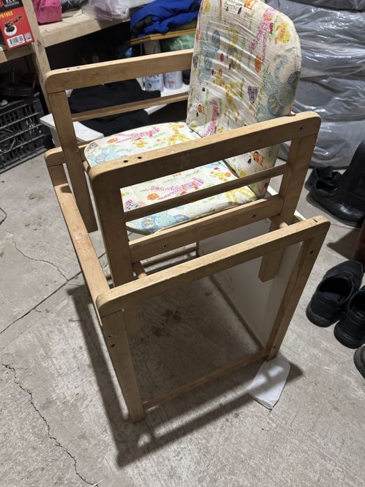 Детский стул и стол трансформер