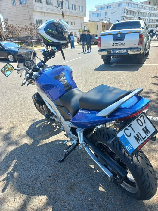 Suzuki SV650 (nu yamaha, honda, kawasaki)