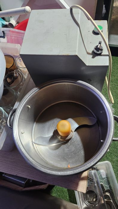 Продам кутер недорого