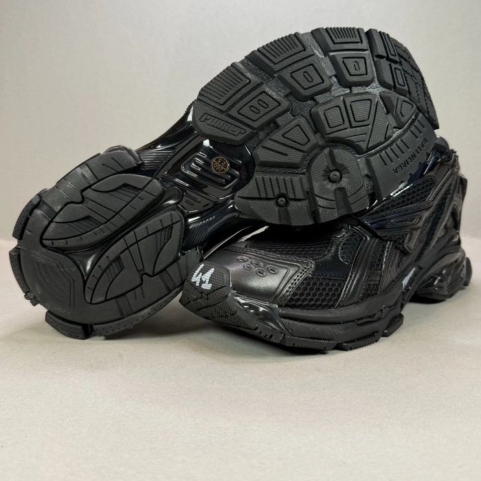 Balenciaga Runner "Triple Black" - НОВА НАЛИЧНОСТ!
