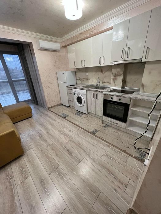 Дава се под наем Едностаен апартамент в Пловдив, Христо Смирненски - 38 кв.м за 350 € - Снимка #3