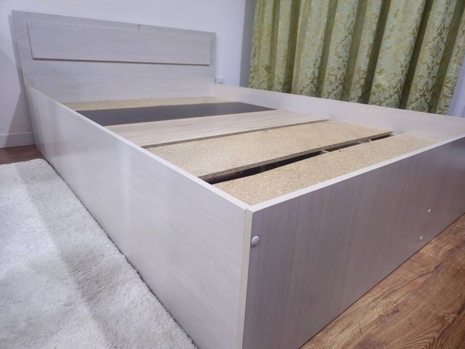 Продам кровать 1,5м*2м