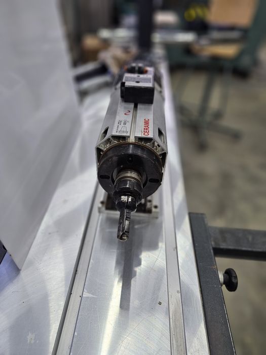 2 броя H.S.D. италиански мотора шпиндела