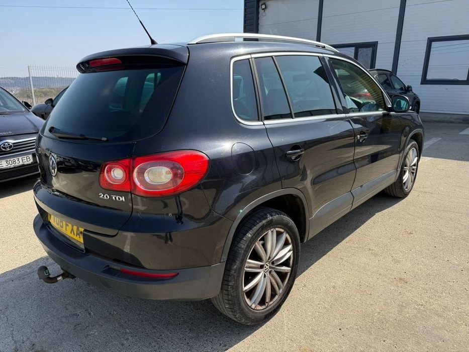 Dezmembrez Vw tiguan 2009 2.0 tdi CBAB 4x4 negru