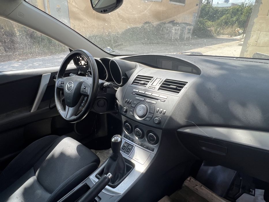 ЦЯЛА Mazda 3 2011г. 2.0 150к.с.  бензин