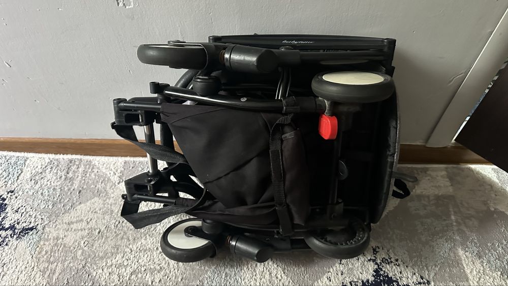 Коляска для детеи