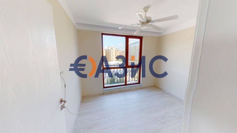 Продава се Тристаен апартамент в к.к. Слънчев бряг - 57 кв.м за 1386 €/кв.м - Снимка #8