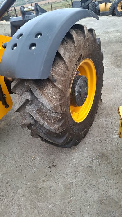 Jcb 530 sau 527 Dezmembram