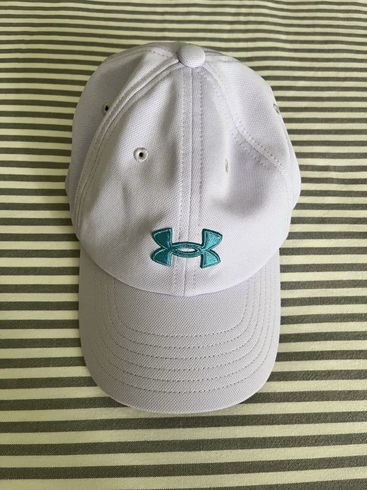 детска шапка с козирка Under Armour розова/лилава