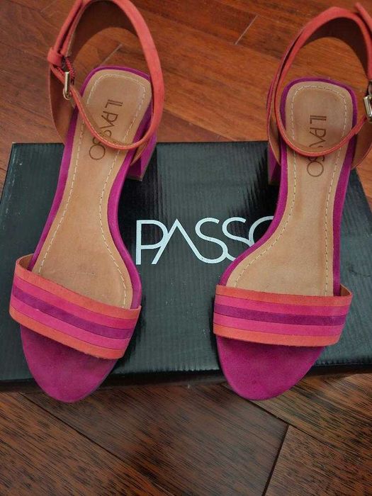 Sandale colorate din piele IL PASSO