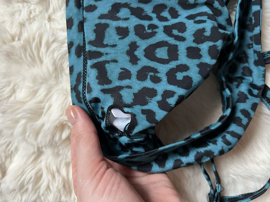 Costum de baie cu talie inalta