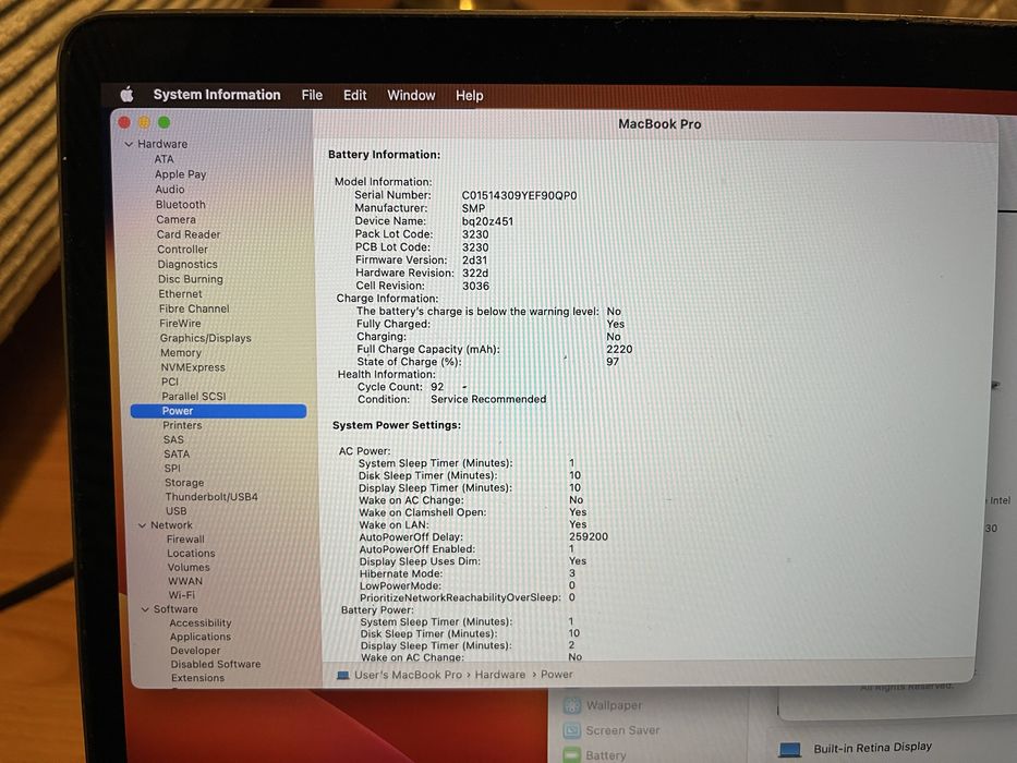 Apple MacBook Pro 15 inch 2017 2.9Ghz 16GB RAM 512GB SSD Radeon 560